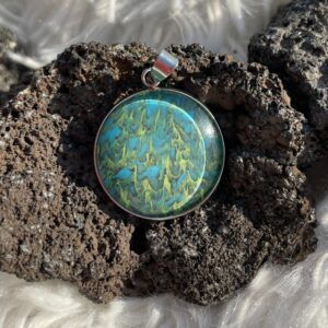 Collar Geen Forest